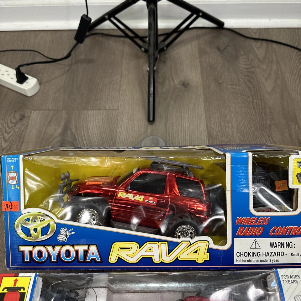 Rare Vintage Big Wheel Toyota Rav4 RC Car Lot of 2 Cars 1:20 Scale Kmart 90's - Image 2 of 4