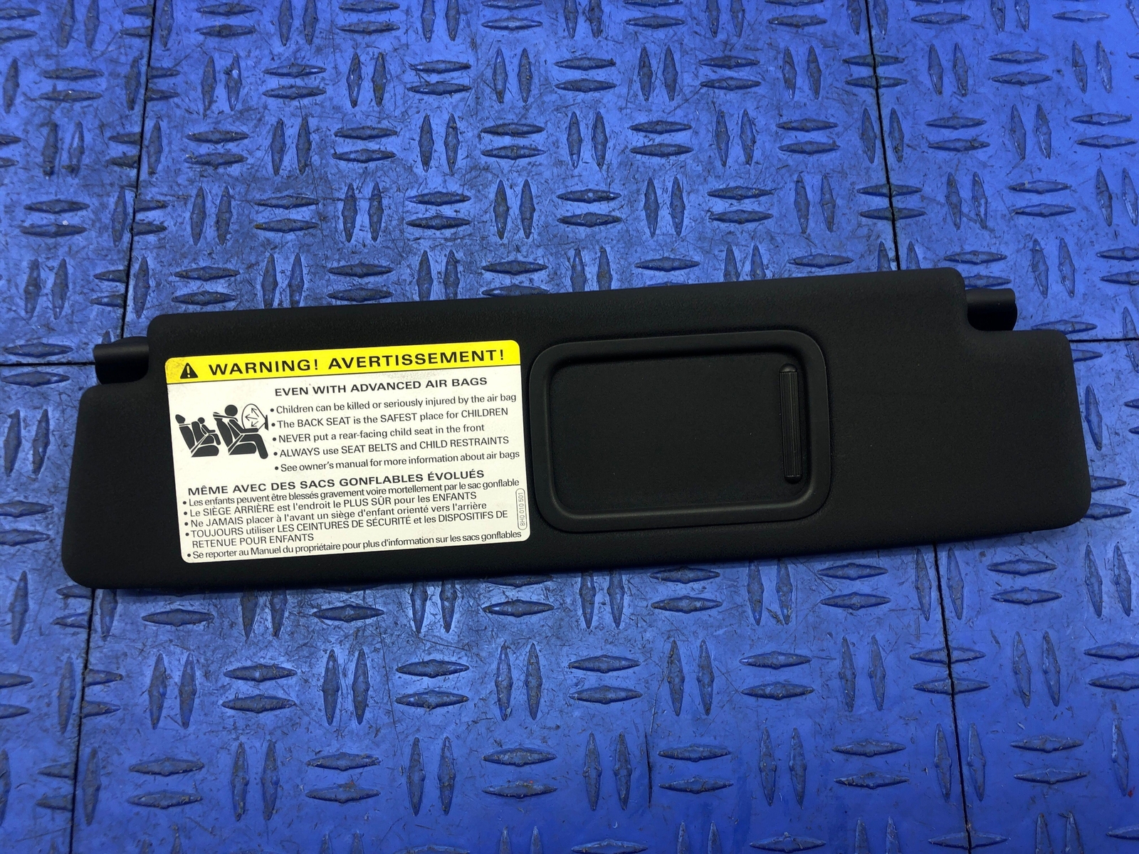 2008-2015 AUDI R8 FRONT RIGHT BLACK SUN VISOR 420857552A25M OEM