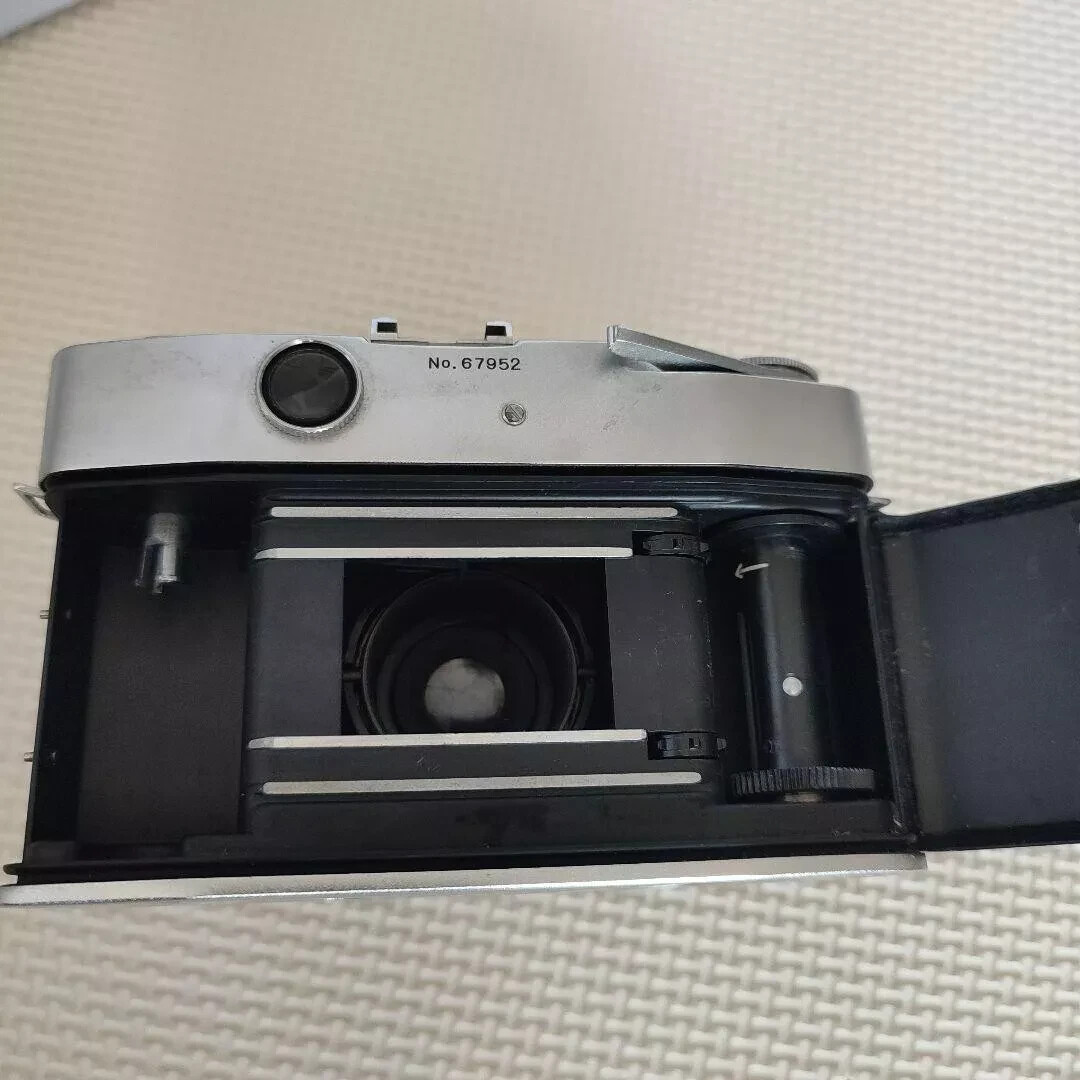 Ricoh Riken フィルムカメラ 300 Film camera RICOH 300, Riken F2.8 4.5cm [Vintage camera