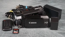 Canon VIXIA HF S200 Full HD 1080p AVCHD Flash Camcorder 10x W/ Extras Tested F/S