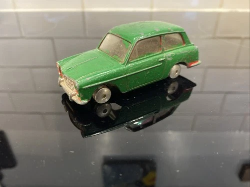 CORGI TOYS #216m vintage friction diecast AUSTIN A40 #490