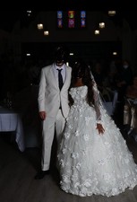 Weddind Dress and Veil