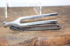 VINTAGE Tuning Fork C-523.3 A.F.of M.1917 Gov Adopted 1920 DEAGAN CHICAGO 4.75"