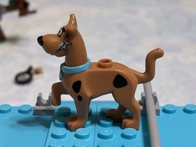 Lego Scooby-Doo 75902 The Mystery Machine (Missing Pieces)