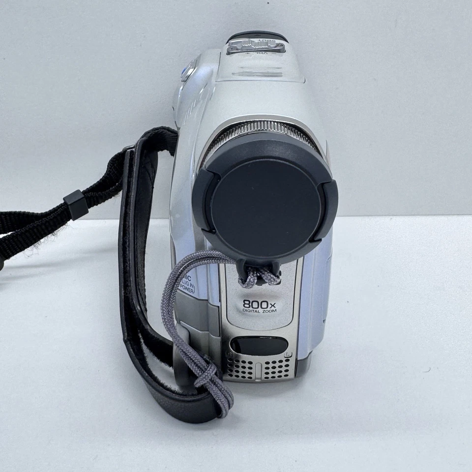 JVC GR-D253AG Mini DV Video Camera Camcorder PARTS/REPAIR - Image 4 of 4