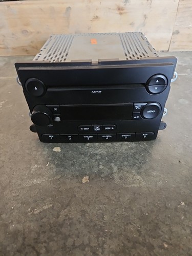 ✅ 08 09 10 Ford F250 F350 F450 Radio CD Changer MP3 USED OEM 8C3T-18C869-CA - Picture 1 of 7