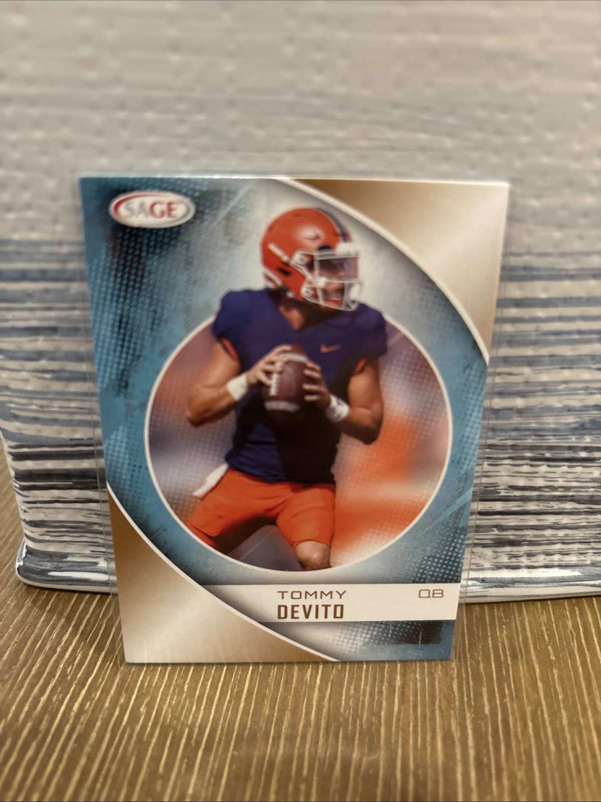 2023 Sage Hit TOMMY DEVITO GOLD Rookie Card Rare RC SP #72 NY Giants