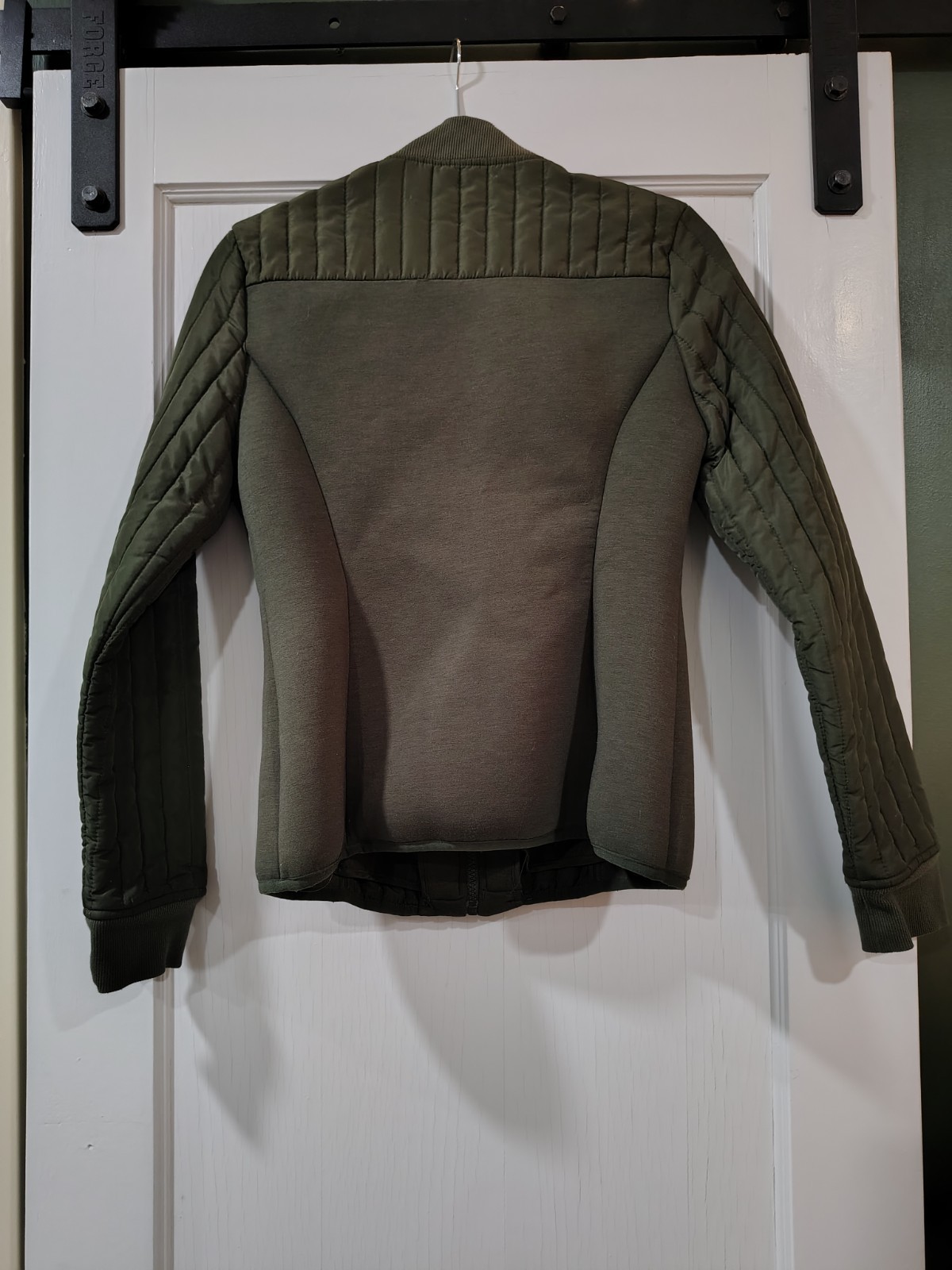 Fabletics Medium Green Lightweight Puff Zipper Ja… - image 10