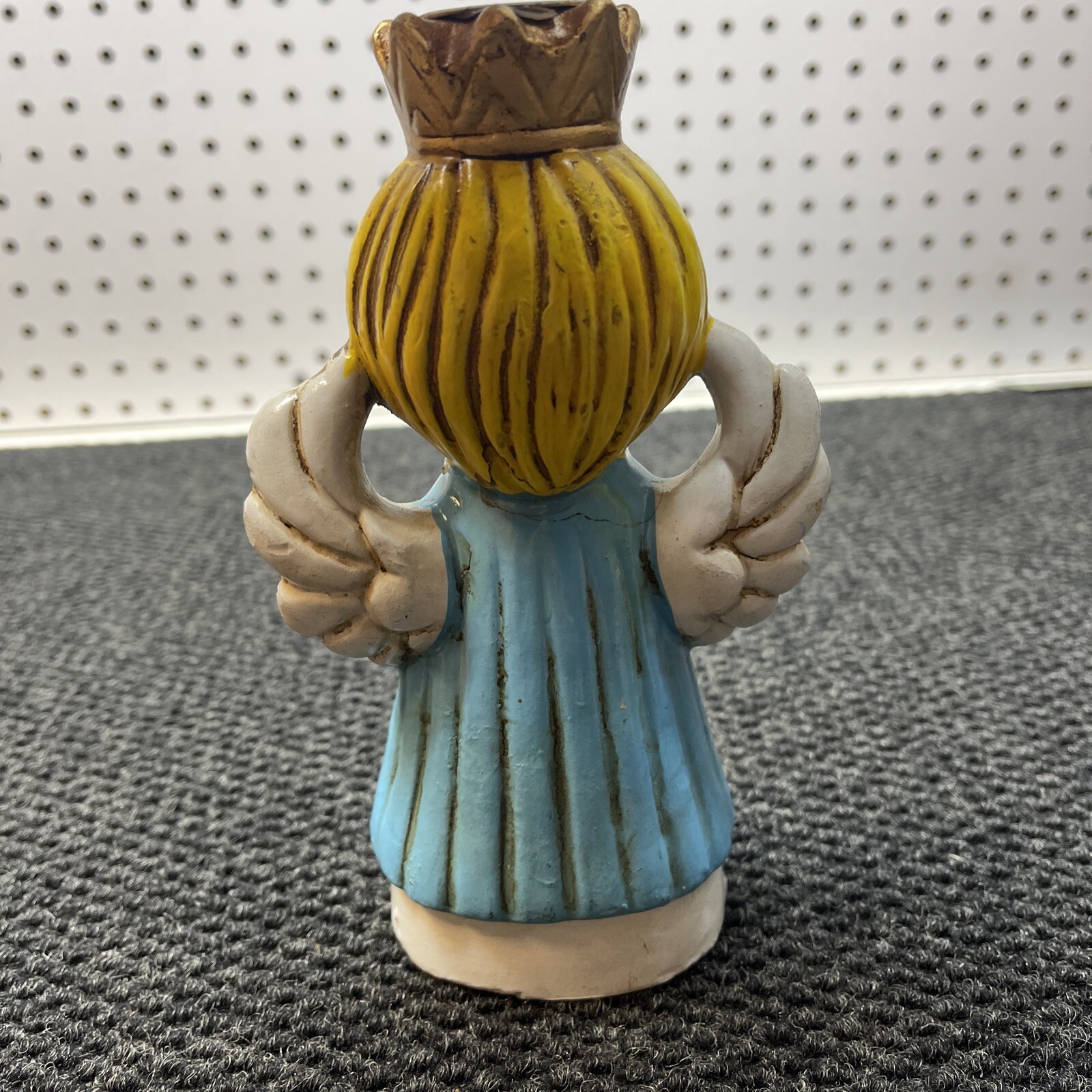 Picture 16 of 24