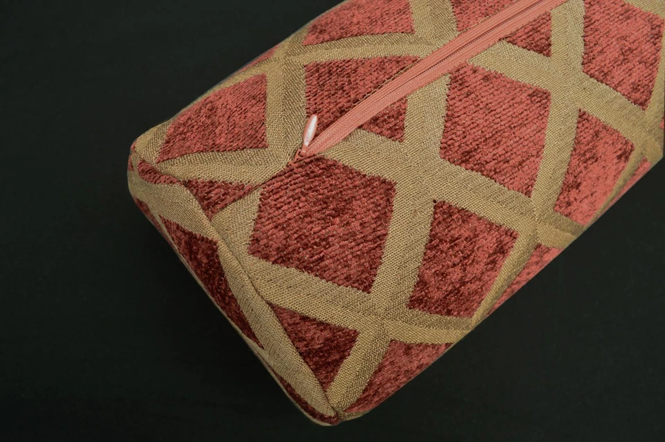 Funda de almohada acolchada de chenilla a cuadros marrón rojizo we602g cubierta enrollable para cuello de yoga Foto 4 de 4