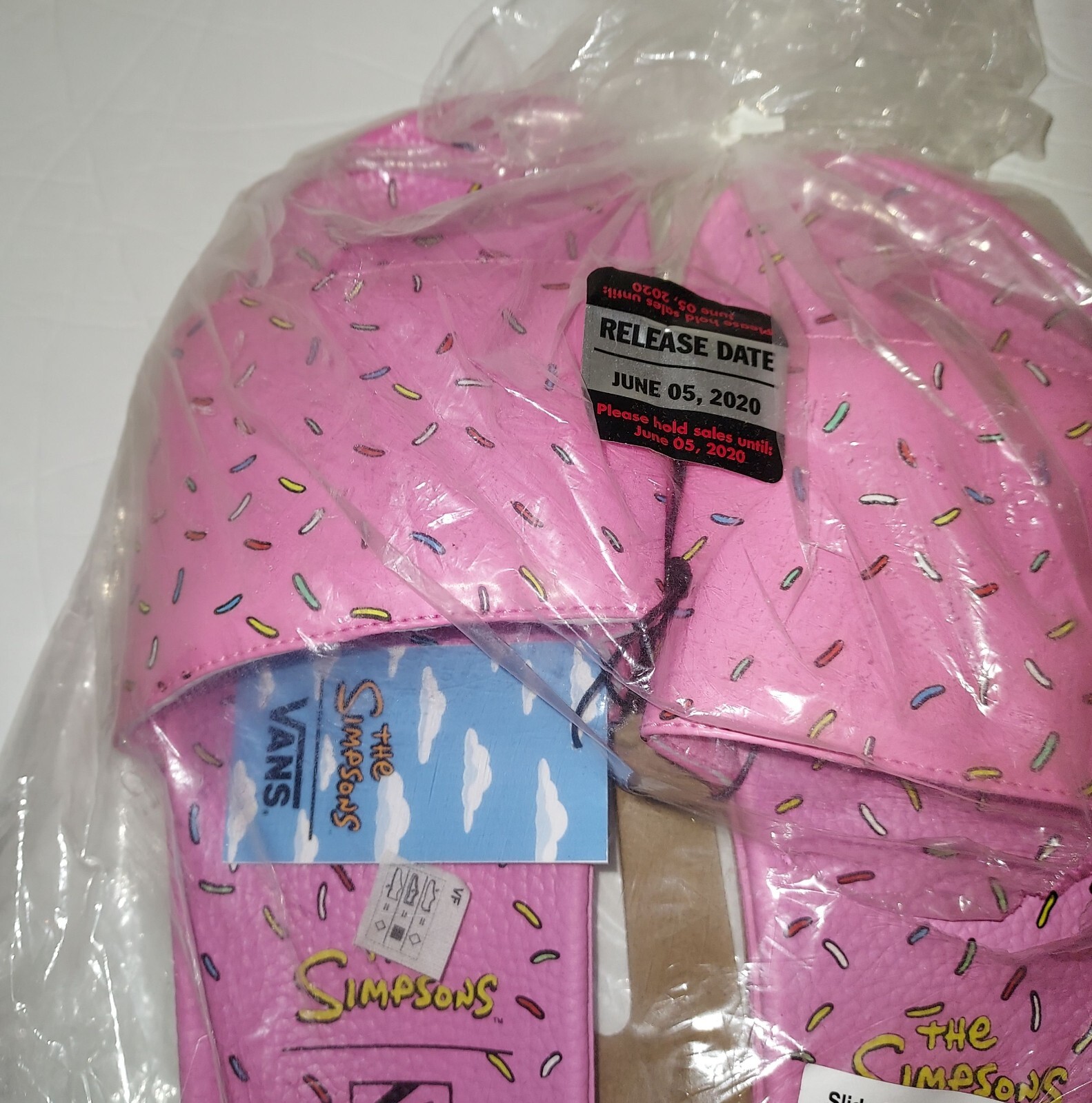 Simpsons Limited Edition Vans Pink Slides Shoes Size M9 Homers Sprinkles Donuts image 3