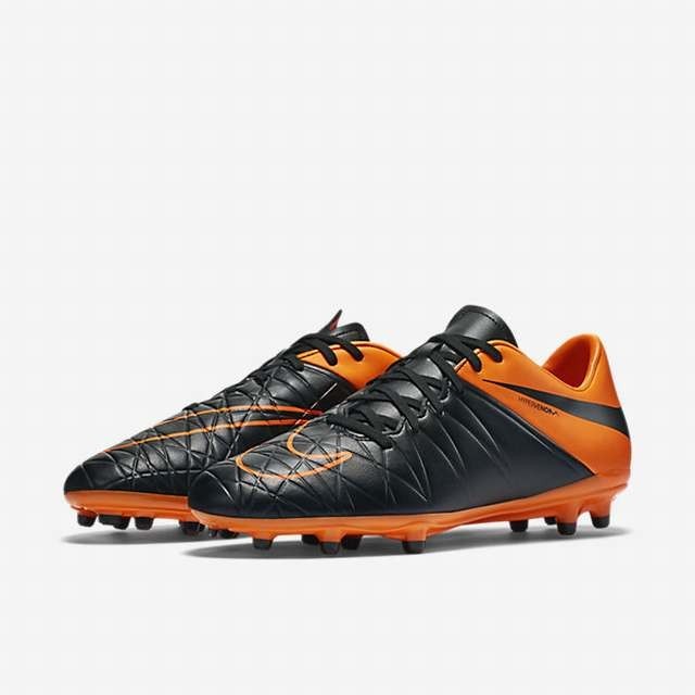 nike hypervenom phelon 2