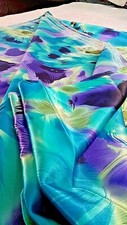 VINTAGE RETRO JAPANESE SATEN CREPE FABRIC SIZE IN PHOTOS,  THANK YOU AND ENJOY