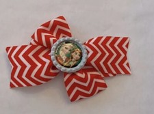 NWOT FROZEN HOLIDAY BOW