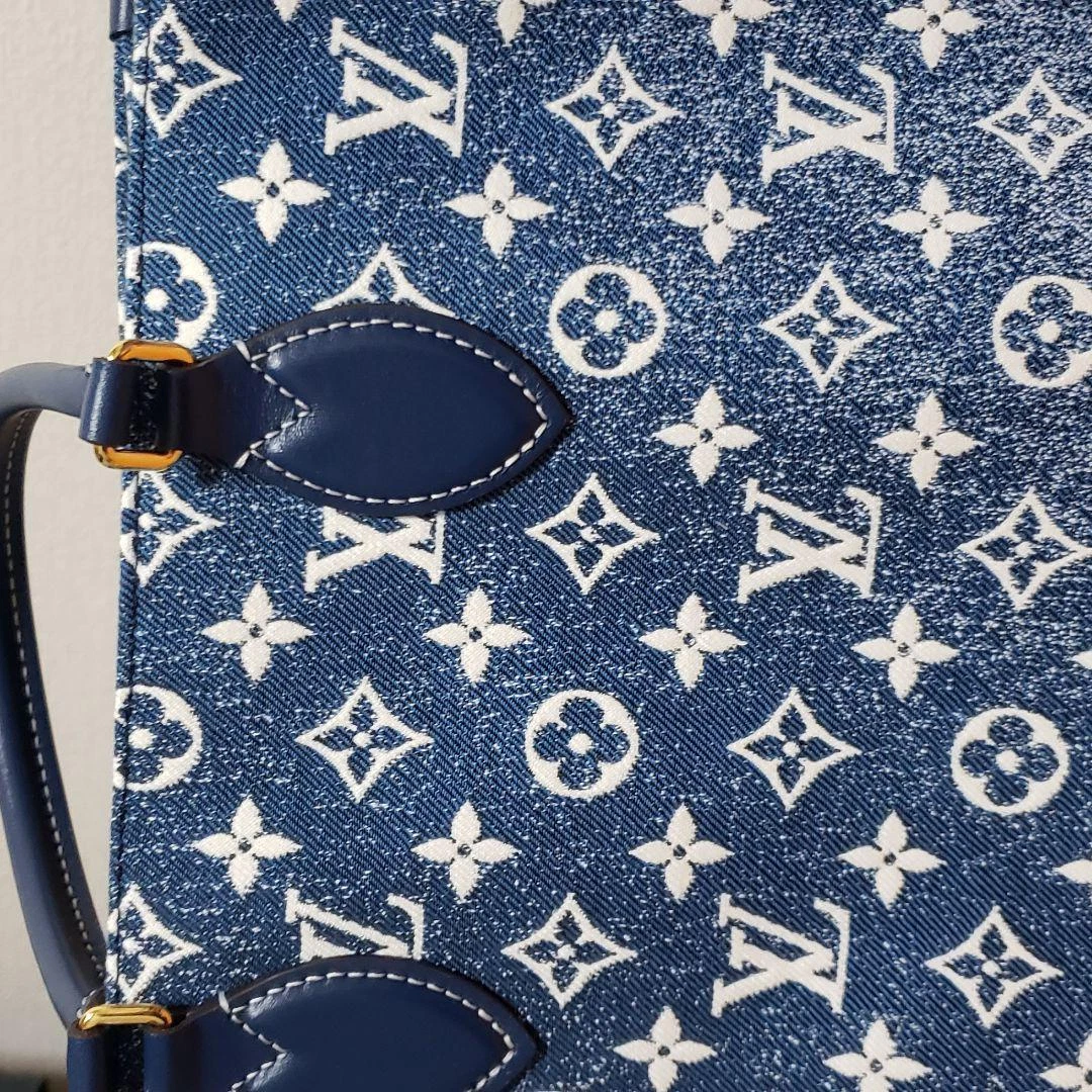 シャネル·ピアス