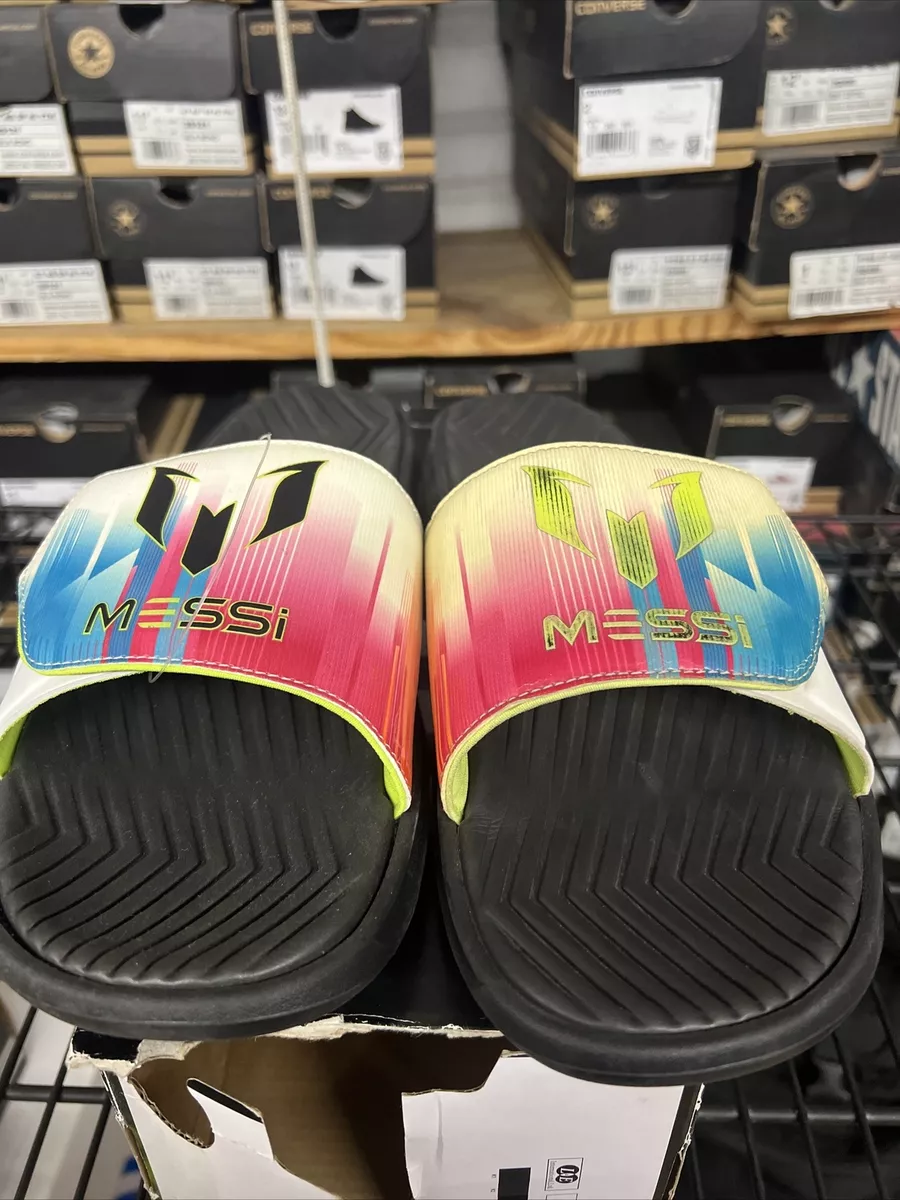 Adidas top messi slides