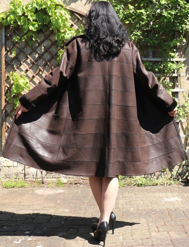 Fur Coat Christ Lambskin Reversible Across Leather Braun 44 - Picture 2 of 11