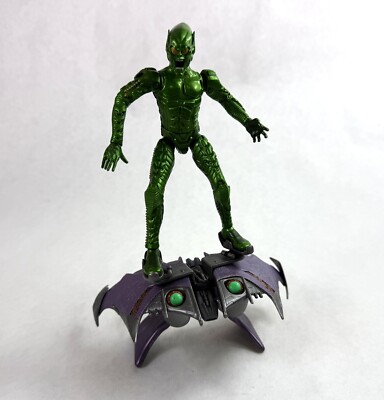 【未開封】ソフビ グリーンマンティス Amazon.co.jp: ソフビ グリーンマン ウッド : おもちゃ