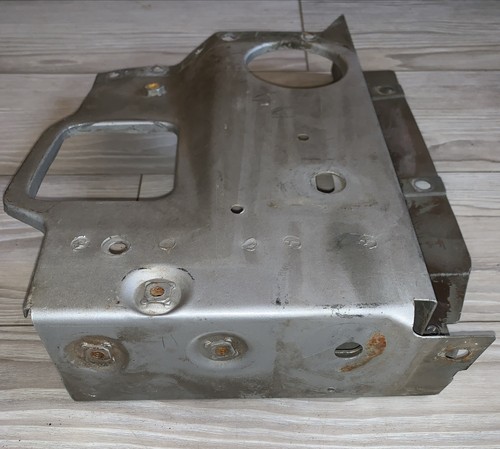 87-01 Jeep Cherokee XJ Left Side Radiator Baffle 4.0L - Picture 3 of 4