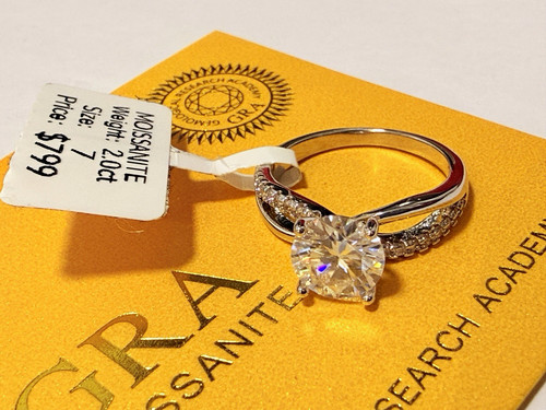 Round silver Ring GRA Moissanite Size 7