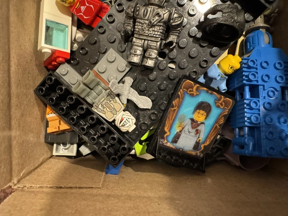 LEGO a granel 2 libras ladrillos piezas y piezas limpio genuino 2 libras bolsa de agarre E & F Foto 3 de 4