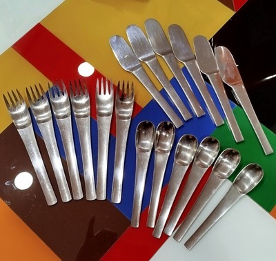 Set of cutlery for 6 