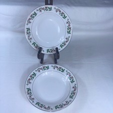 Gibson Everyday Christmas Holly Berries Rimmed Soup Pasta Bowls Set of 2 8.5"