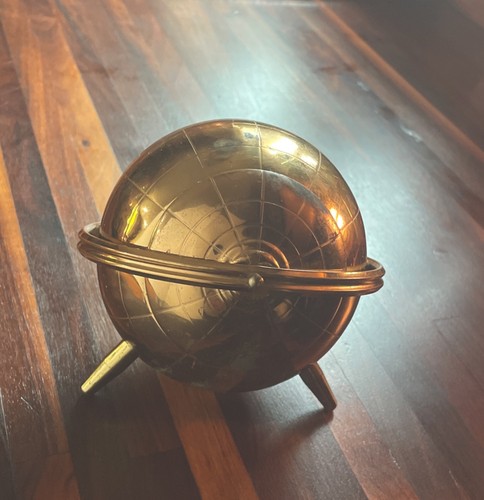 Vintage Globe Shaped Cigarette Holder