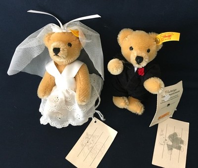 Steiff Bride 027918 & Groom 0279925 Teddy Bear Groom Wedding Party  Collection