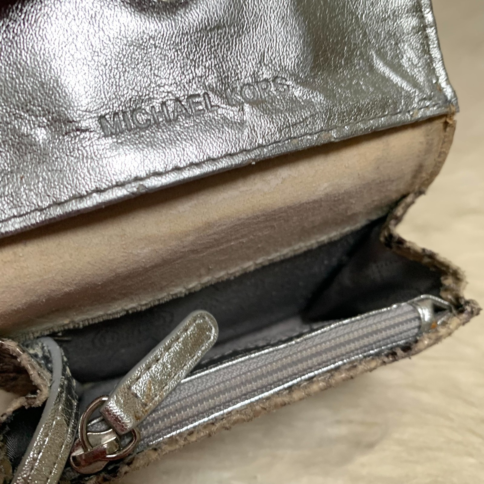 MICHAEL KORS Gray Python Leather Small Vintage JE… - image 13