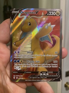 Dragonite V 191/203 Pokemon TCG Evolving Skies Ultra Rare NM