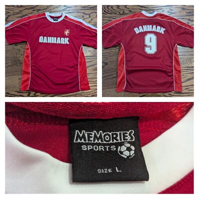 Denmark Danmark Red  9 Soccer JERSEY (Large) 18x27 Memories Sports Football