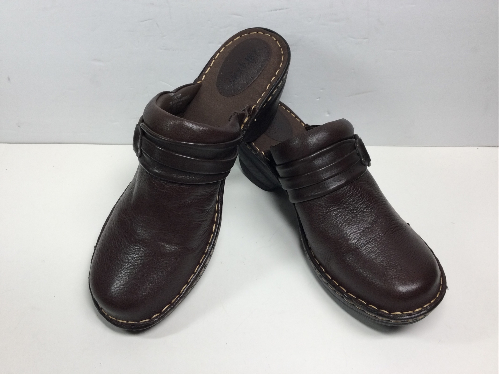 Softspots Clogs Womens Size 11M Brown Leather Slip On Shoes Mid Heel Round Toe-image