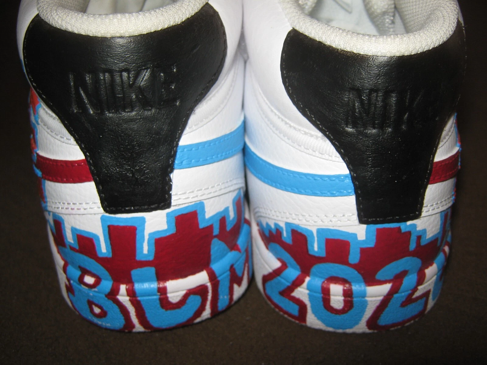 Picture 4 of 9