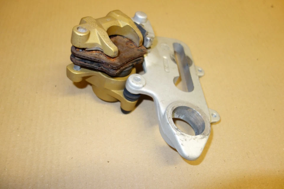 KTM DUKE 1 620 640 1995-99 Pinza de freno trasera con soporte colgador Foto 4 de 4