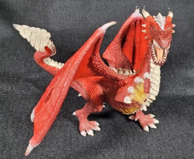 Schleich Eldrador Red Dragon Warrior Action Figure with Opening Jaw Model 70512