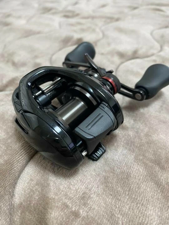 Shimano 17 Scorpion DC 100 HG Right Baitcasting Reel | eBay