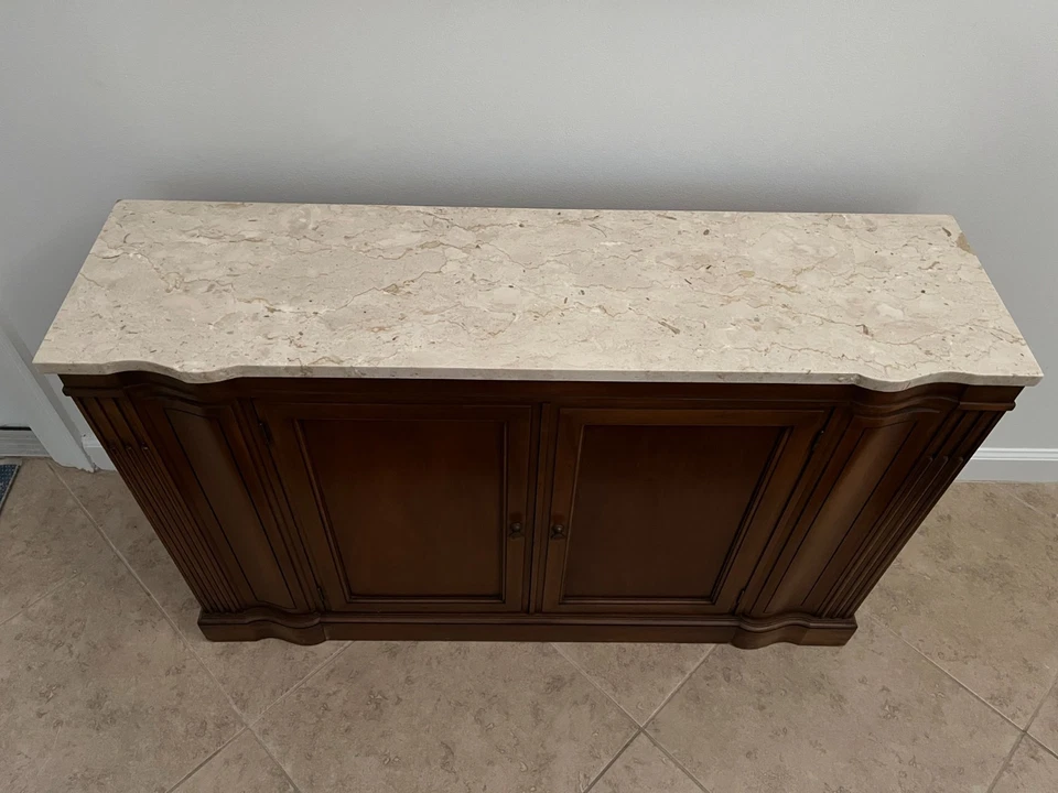 Aparador credenza mediados de siglo con tapa de mármol Foto 2 de 4