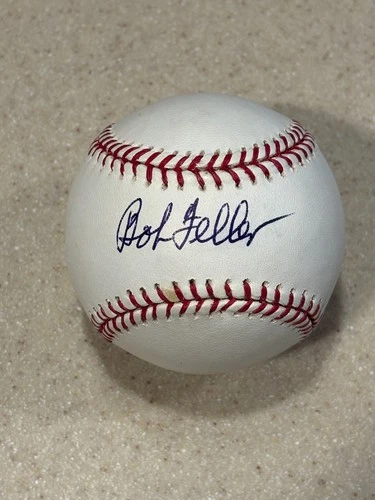Bob Feller signed OML baseball ** Beckett **