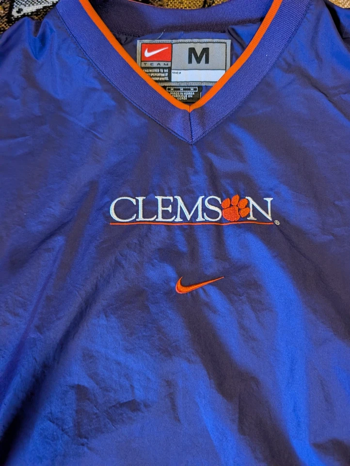 Y2K Nike Clemson Center Swoosh Tigers Windbreaker Pullover Size Medium Purple M - Image 3 of 4