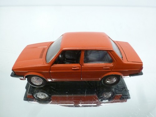 SCHABAK 1001 VOLKSWAGEN JETTA 1 - RED - GOOD CONDITION - 217 - Imagen 4 de 6