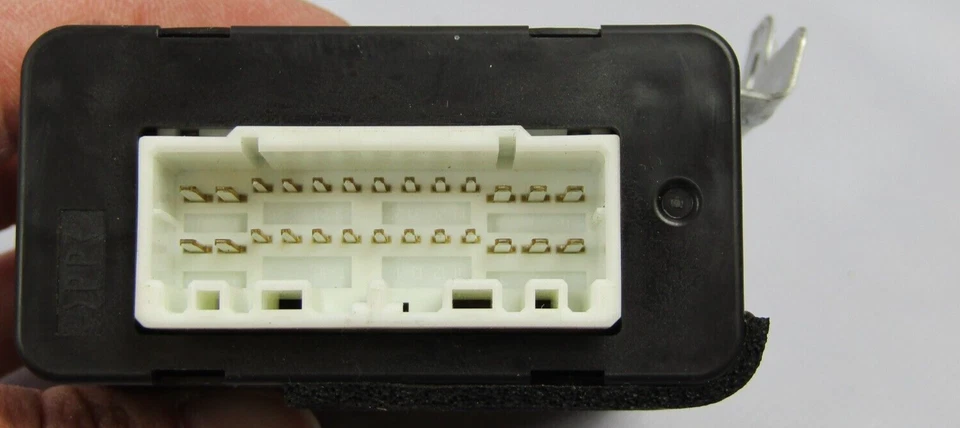 Módulo de entrada sin llave Subaru Impreza Wagon 2002-2007 OEM 88035FE190 Foto 4 de 4