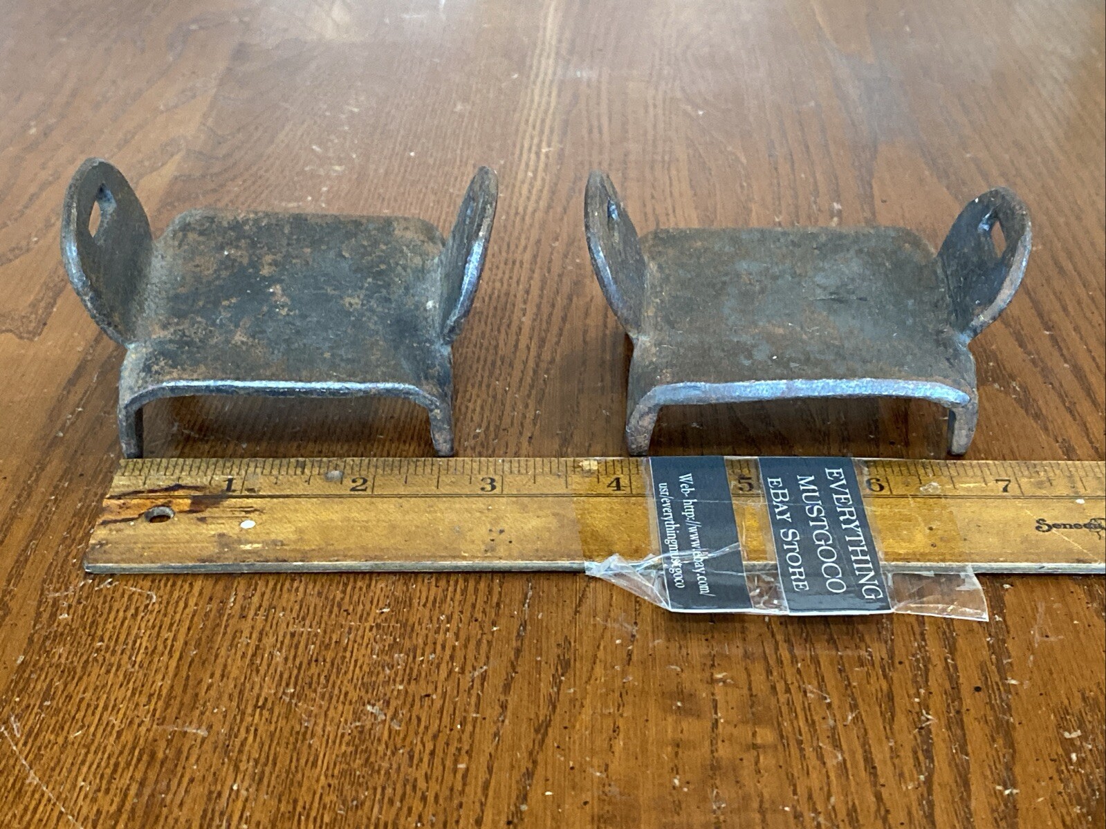 Picture 3 of 24