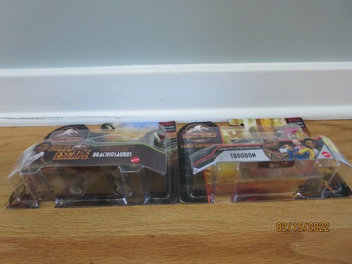 Mattel, JW Camp Cretaceous - Brachiosaurus & Troodon Pack - Picture 3 of 3