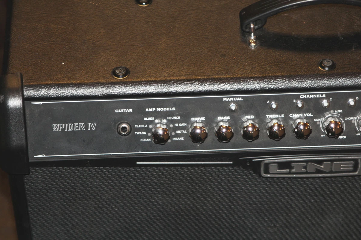 Line 6 Spider IV 150 watt Guitar Amplifier 2 x 12