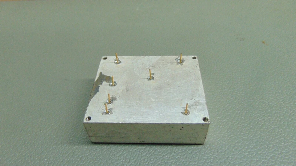 Oscilador CTI 720 MHz CRO-7201-1 Foto 2 de 3