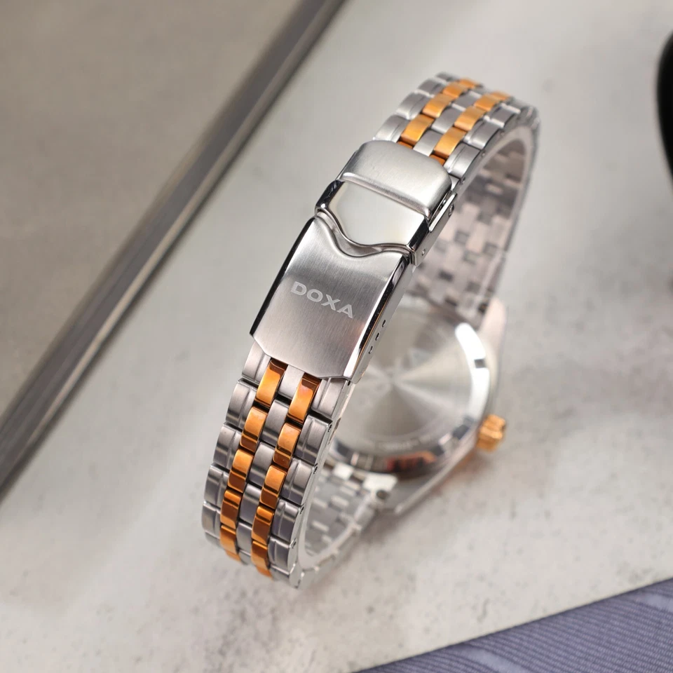 DOXA Mujer Calendario Clásico Ventana Con Oro y Diamantes D150RWH Foto 3 de 4