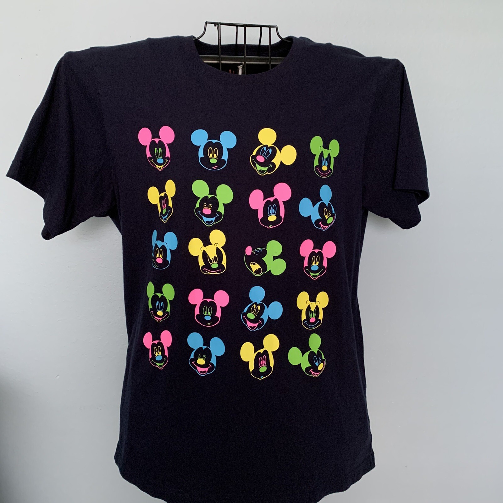 Disney Uniqlo Neon Mickey Mouse Faces Shirt XL Navy Blue Graphic Tee Unisex thumbnail 5