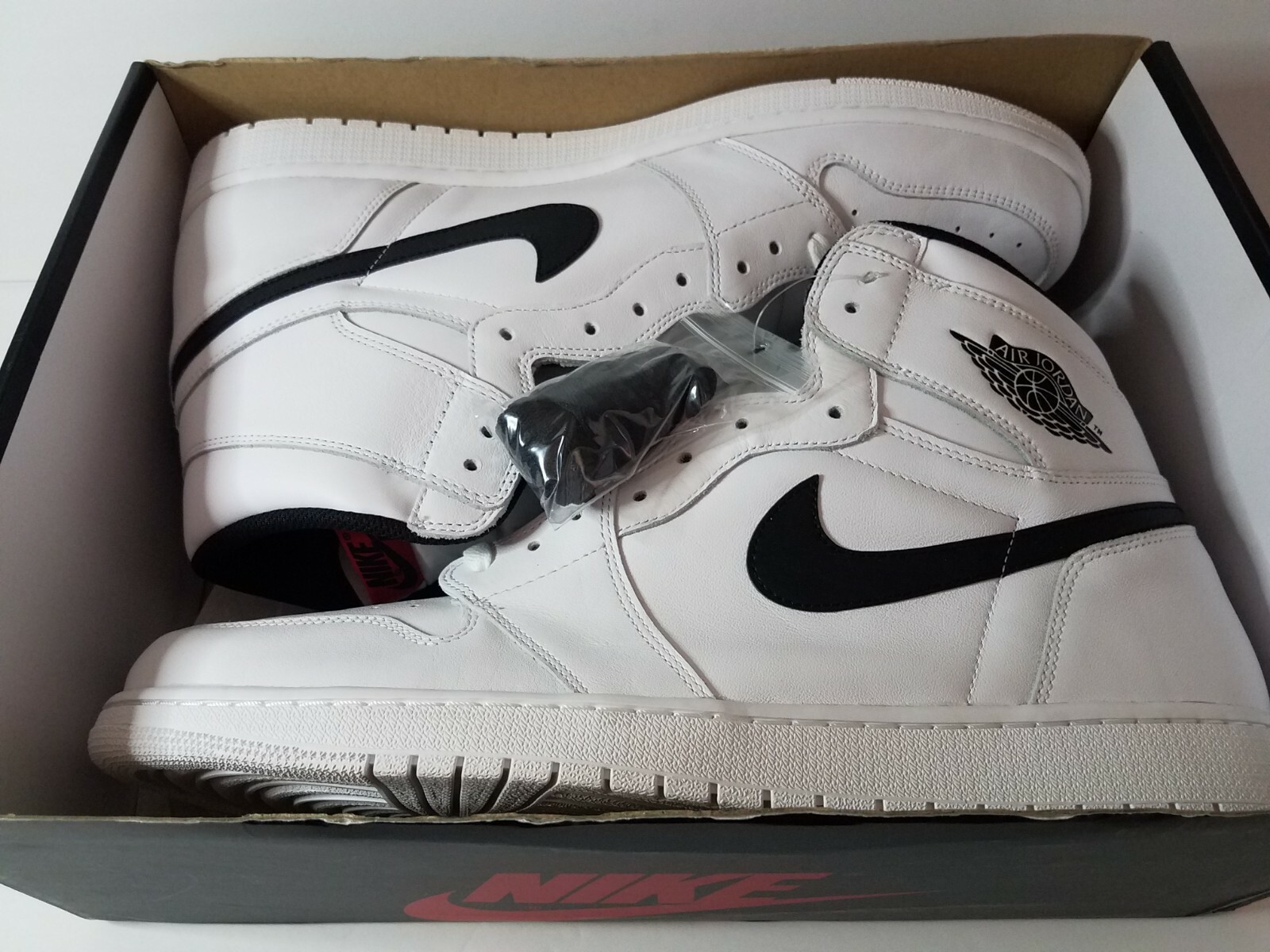 Jordan 1 Retro High OG Premium Yin Yang 