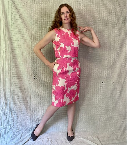 Vintage 60s Hot Pink White Silk Sheath Cocktail Wiggle Dress Suzy Perette size S - Picture 2 of 12
